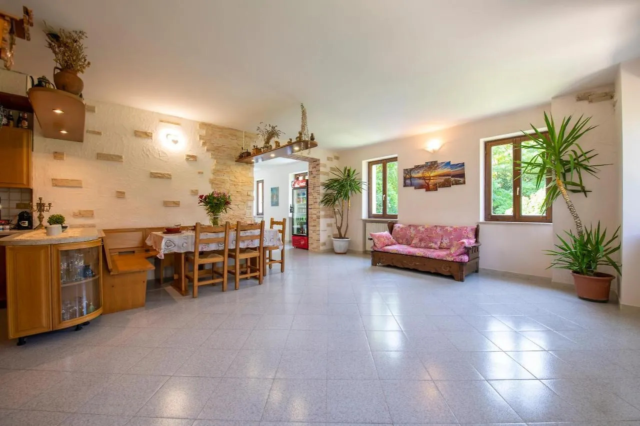 Apartament Le3Sirene Brentino Belluno